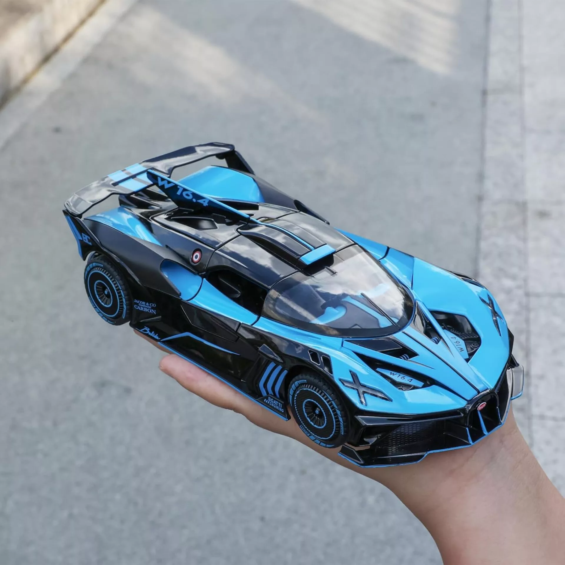 ماکت ماشین ناب سل مدل بوگاتی بولاید فلزی دودزا طرح BUGATTI BOLIDE 1:24