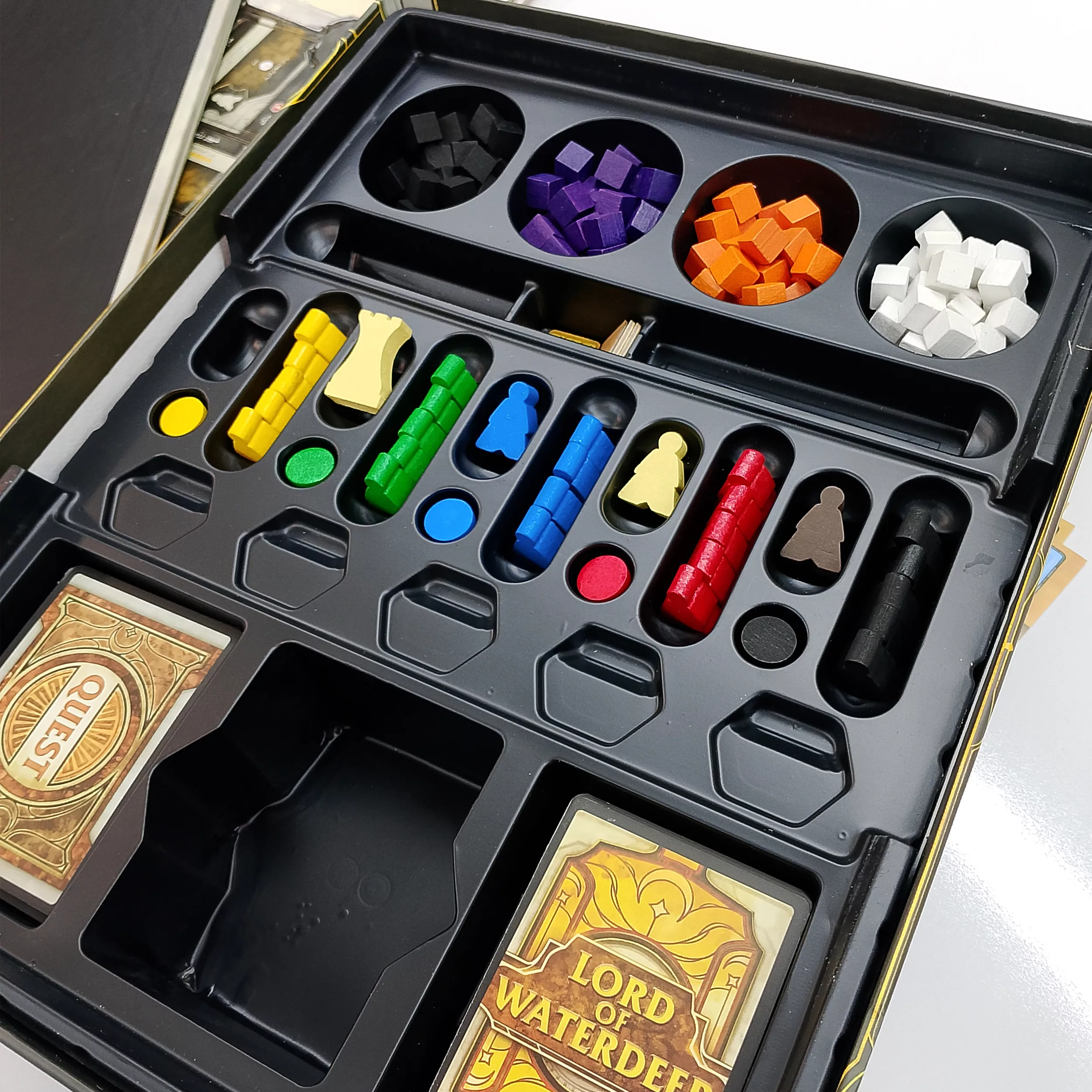 بازی فکری بازبازی مدل Lords of Waterdeep