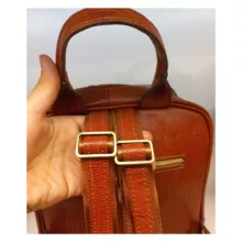 کوله پشتی زنانه سرزمین چرم مدل آرمانا کد 221073