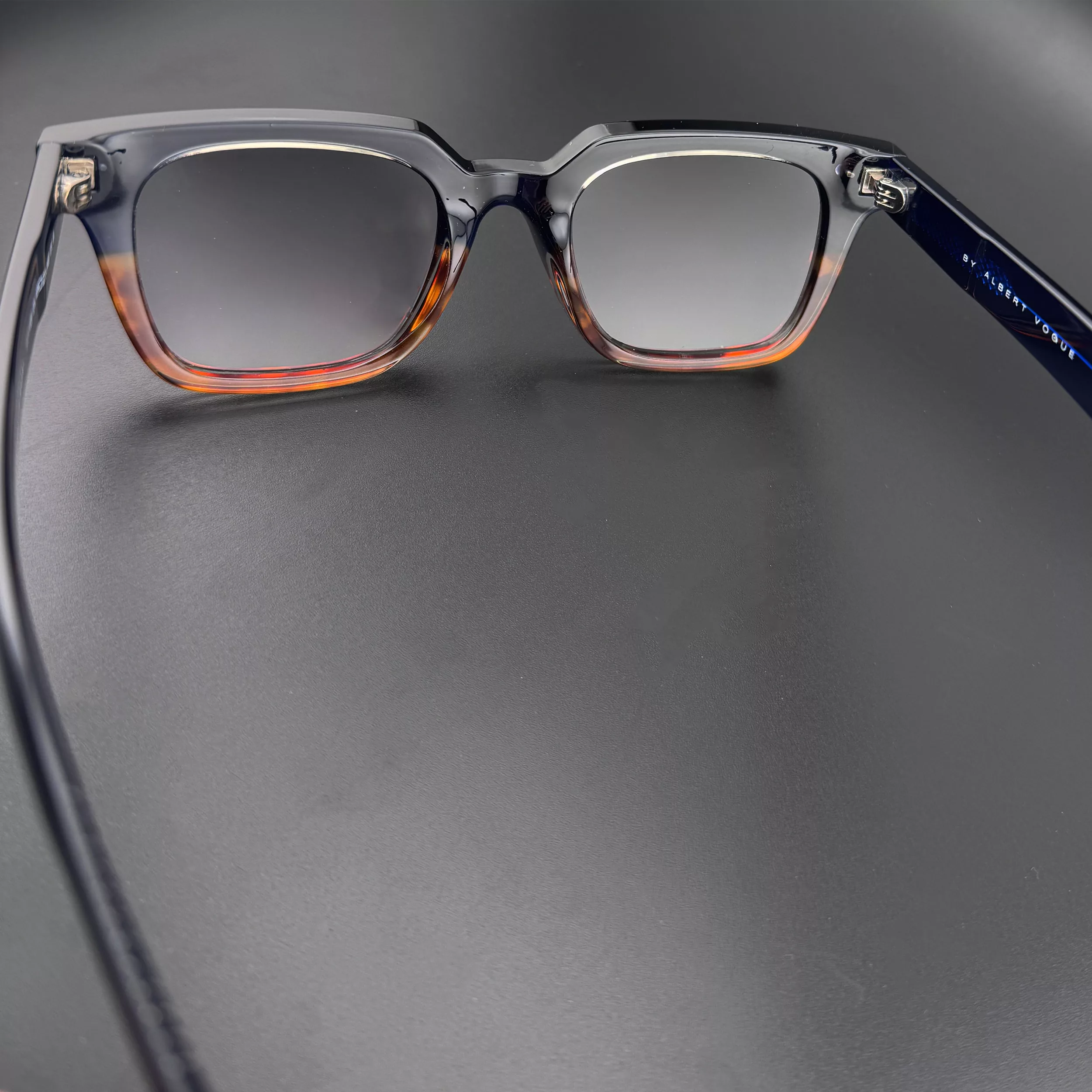 عینک آفتابی ویفرر آلبرت وگ مدل S31105C4 Polarized Avantgarde Visionary
