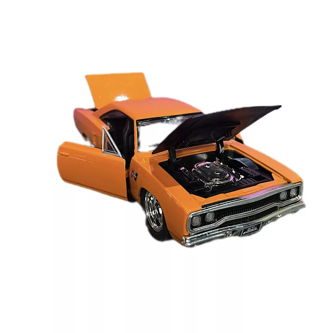 ماکت ماشین جادا مدل پلیموت رود رانر