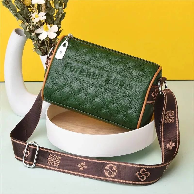 کیف دوشی زنانه مدل fd-48 طرح لمسه