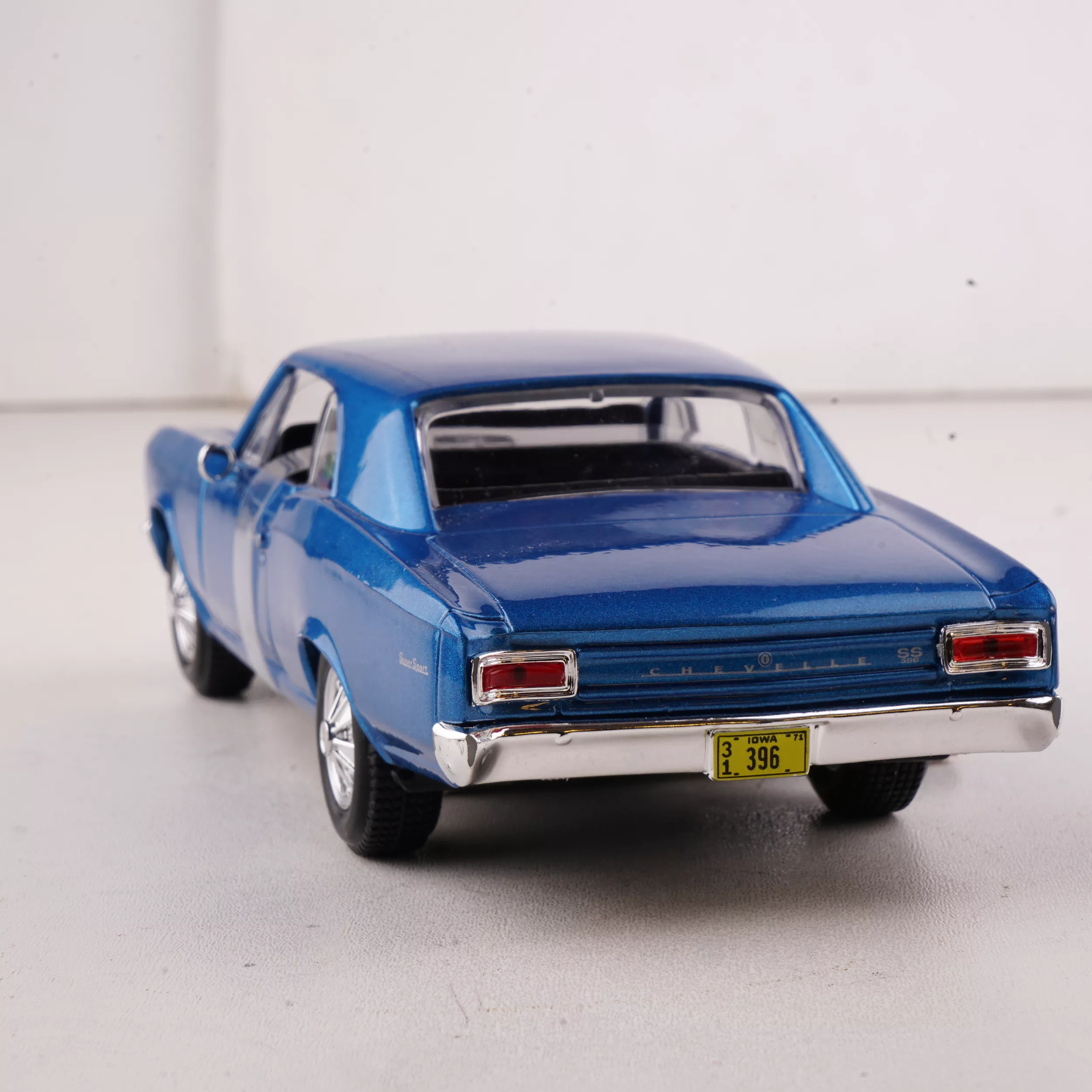 ماکت ماشین مایستو مدل Chevrolet 1966 Chevelle ss