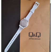 ساعت مچی عقربه ای زنانه کیو اند کیو مدل VS13J008Y