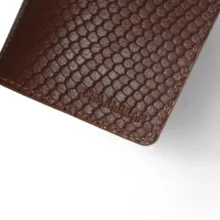 کیف پول چرمیران مدل حصیری کد pd1064