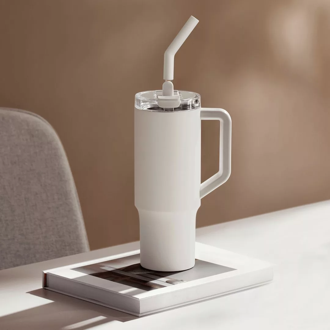 تراول ماگ شیائومی مدل Straw گنجایش 1 لیتر