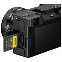 دوربین فیلم برداری سونی مدل  Alpha a6700 body