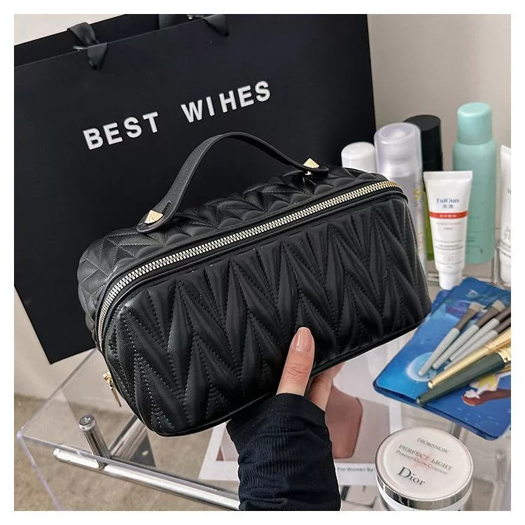 کیف لوازم آرایش زنانه مدل Multifunctional