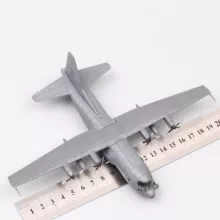 ماکت هواپیما طرح 130 C