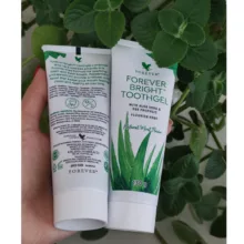 خمير دندان فوراور لیوینگ پروداکتس مدل آلوئه ورا و بره موم وزن 130 گرم مجموعه دو عددی