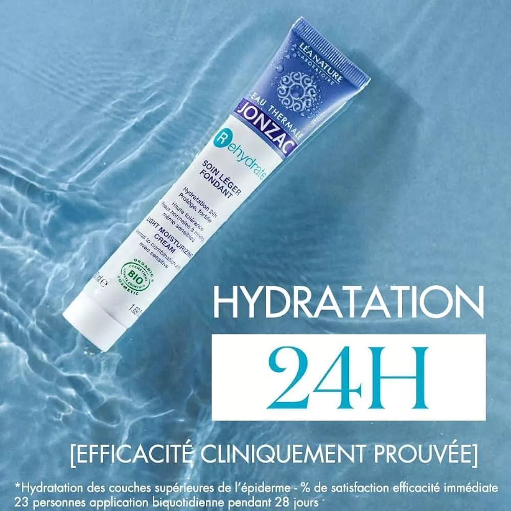 کرم مرطوب کننده ژونزک مدل light moisturizing حجم 50 میلی لیتر