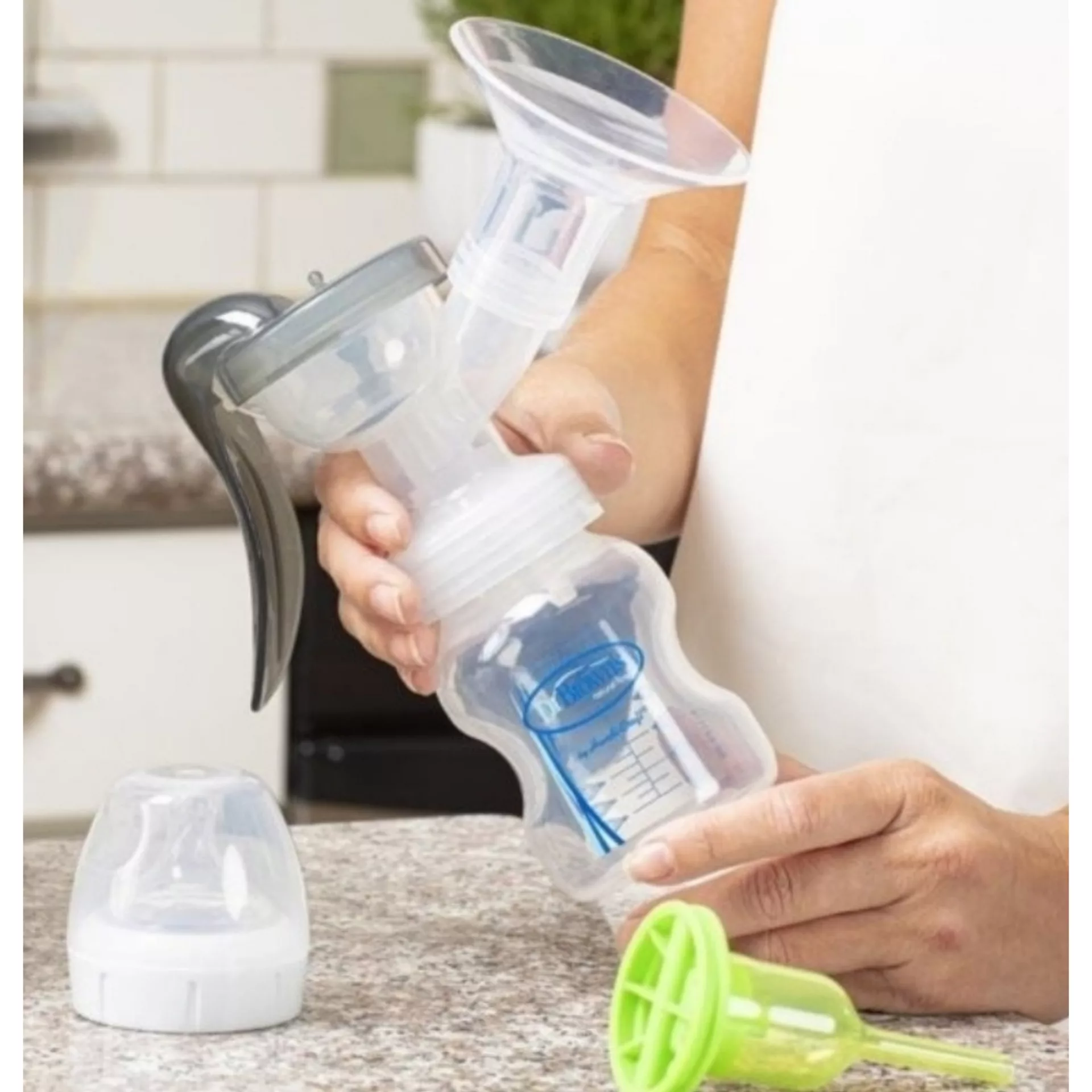 شیردوش دستی دکتر براونز مدل BF102