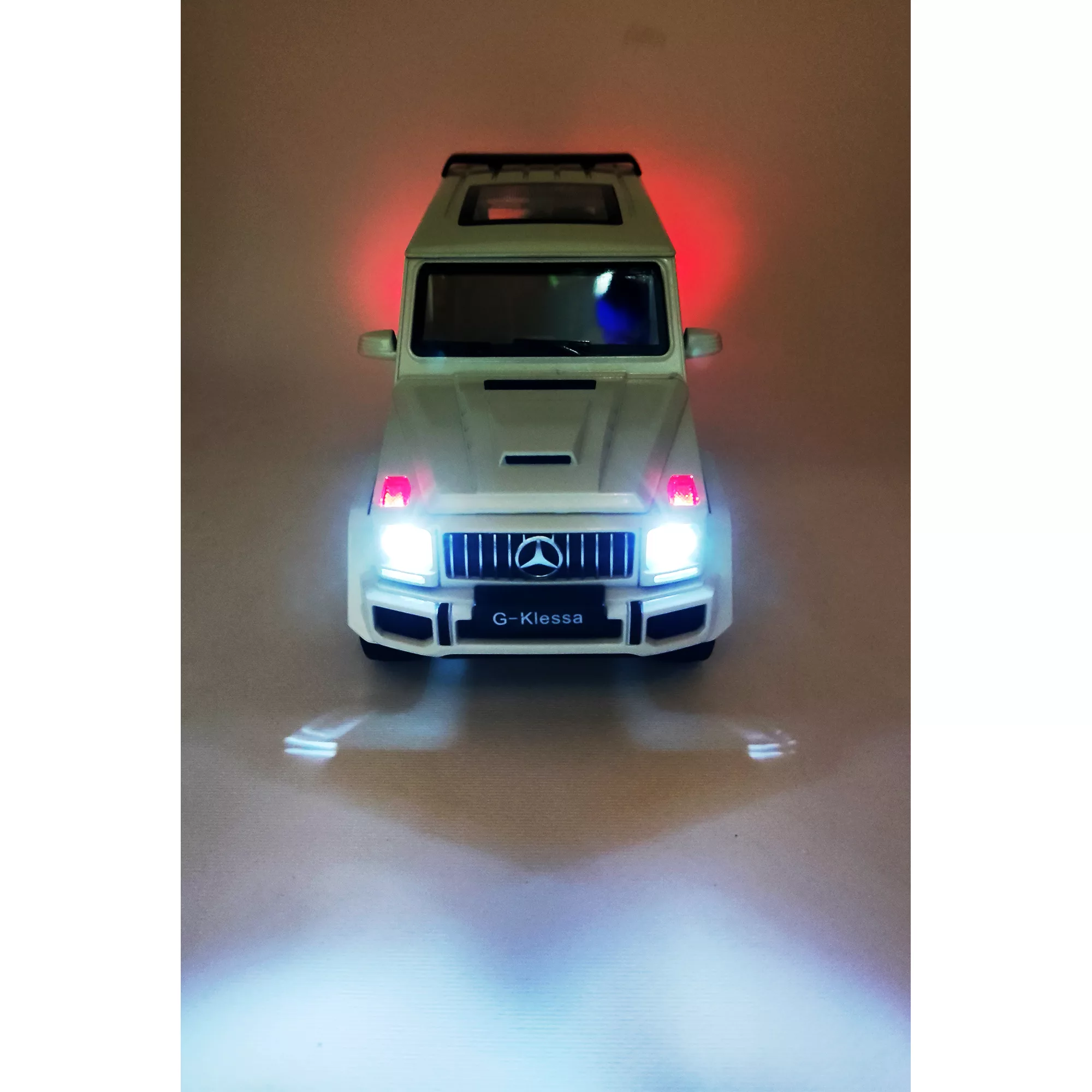 ماشین بازی مدل بنز G class کد CZ118