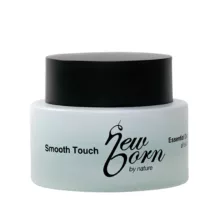 کرم مرطوب کننده نیو بُرن مدل Smooth Toch مناسب برای پوست های چرب حجم 50 میلی لیتر