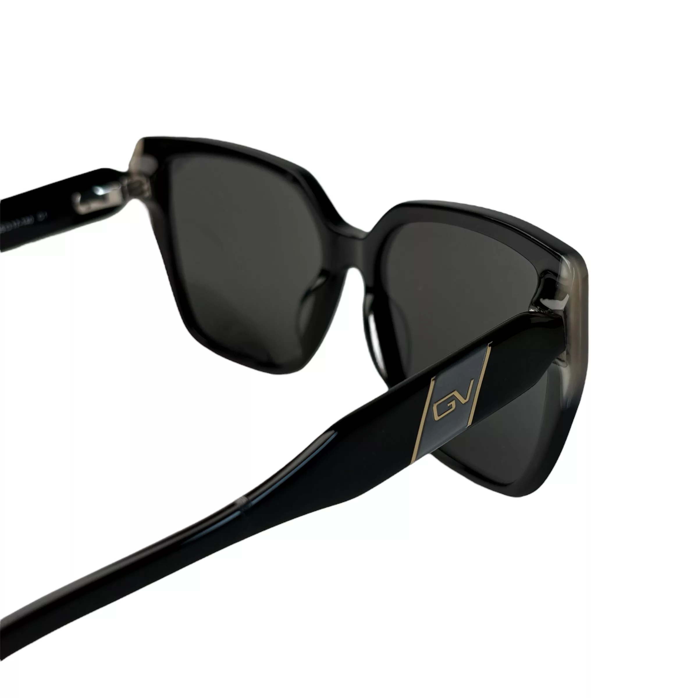 عینک آفتابی گربه ای جورجیو ولنتی مدل 5293 C1