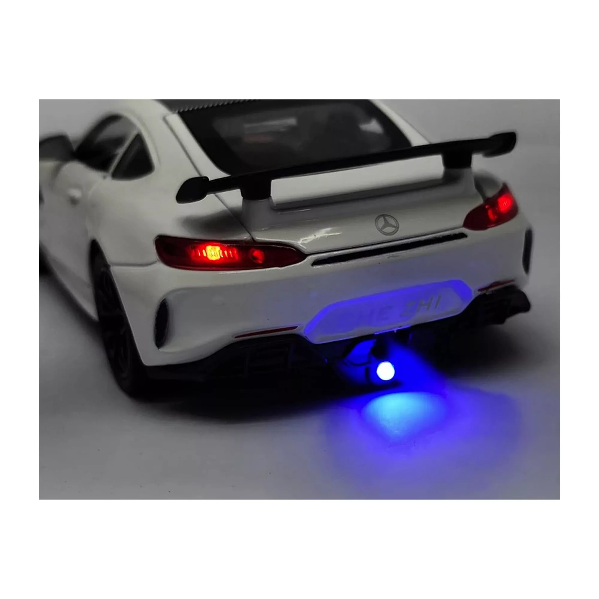 ماشین بازی چه ژی مدل بنز فلزی دودزا کد 230