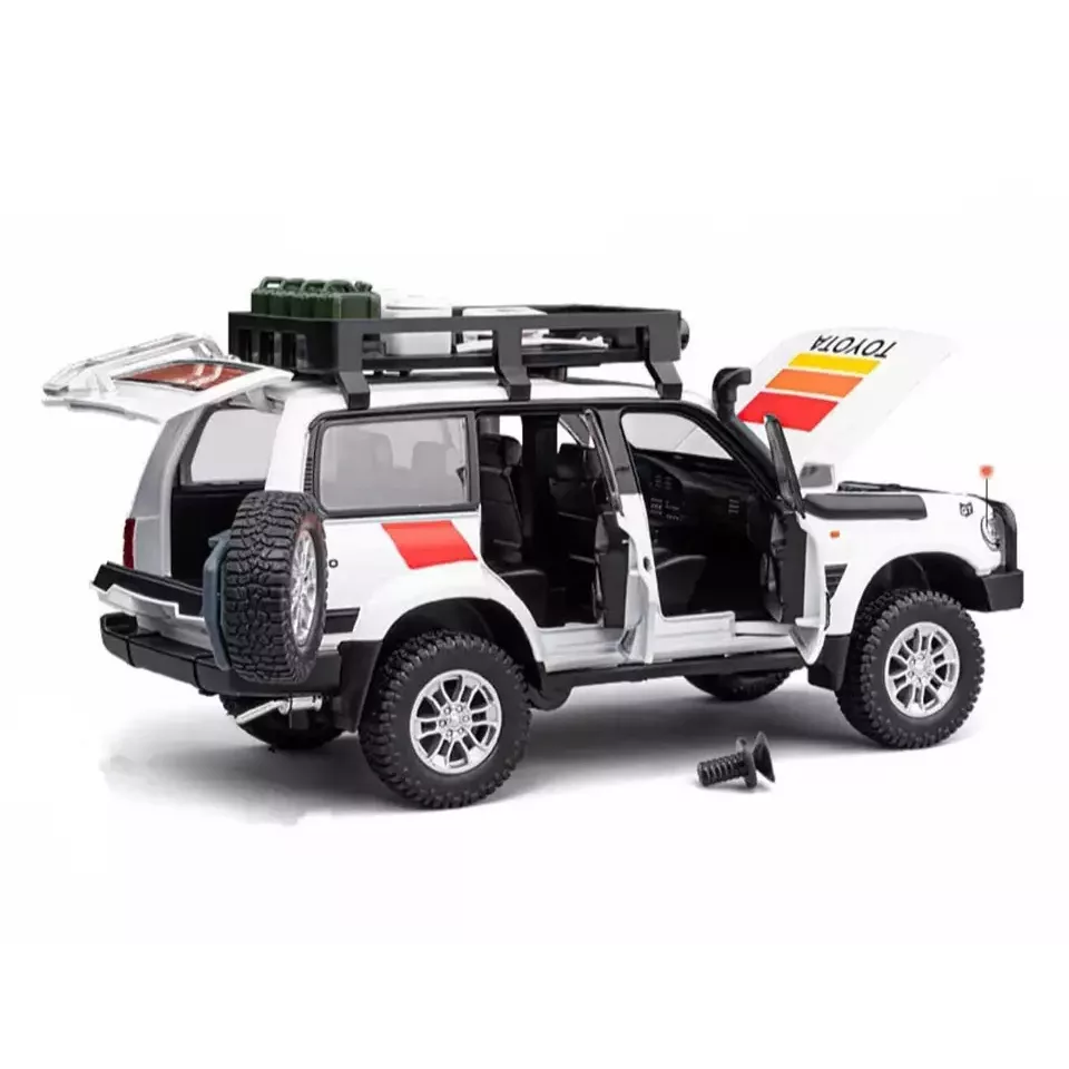 ماکت ماشین چه ژی مدل تویوتا لندکروزر Toyota Land Cruiser LC80 کد W100