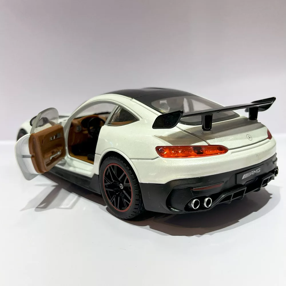 ماکت ماشین مدل بنز AMG GT 1:18