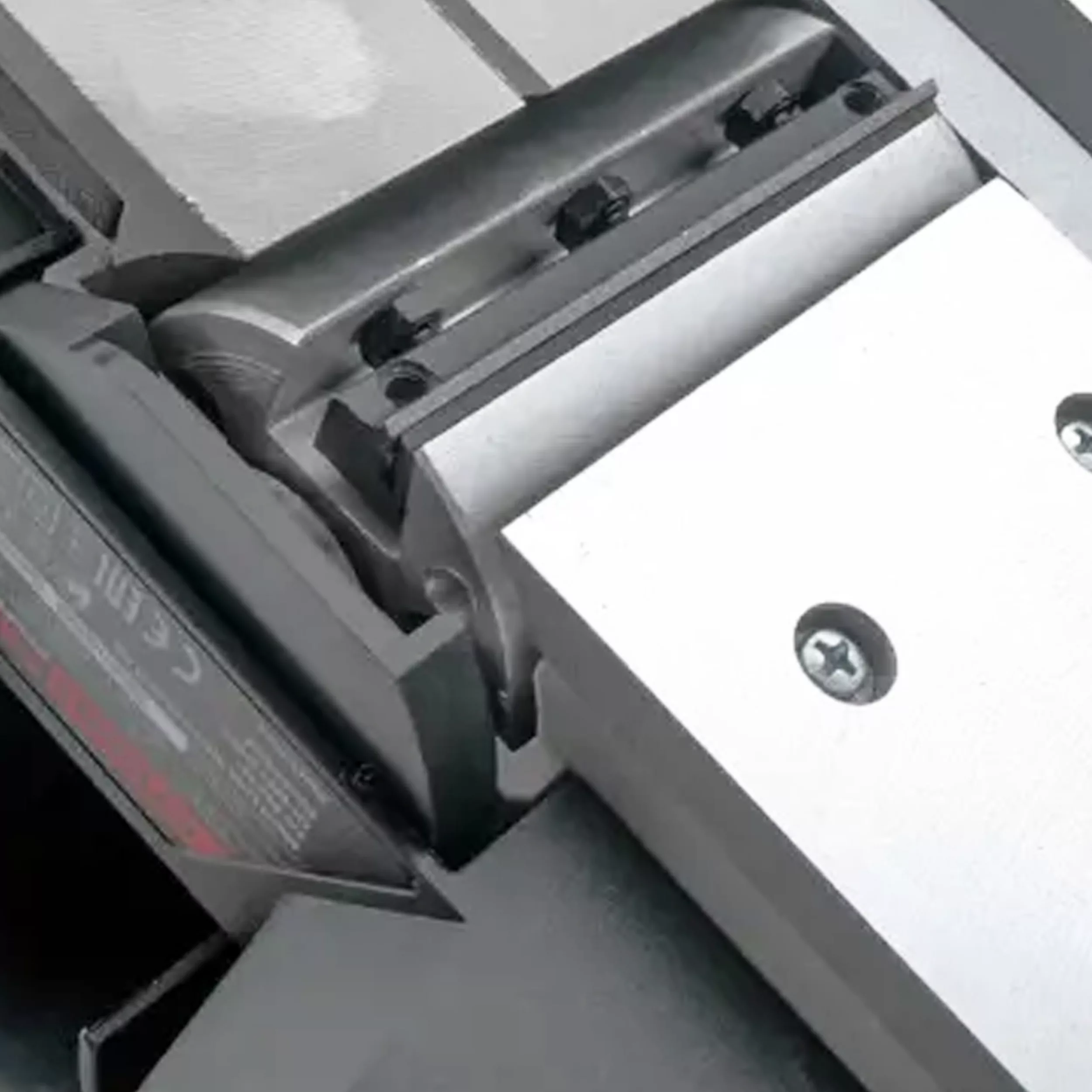 رنده نجاری برقی کرون مدل YP- CT14019X/710W