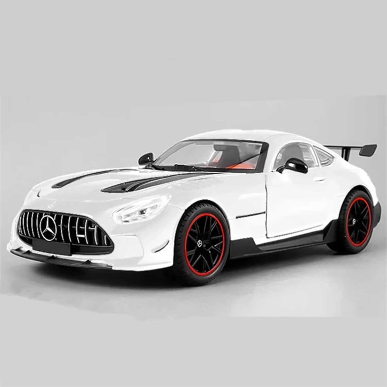 ماشین بازی مدل فلزی موزیکال بنز BENZ AMG GT 118