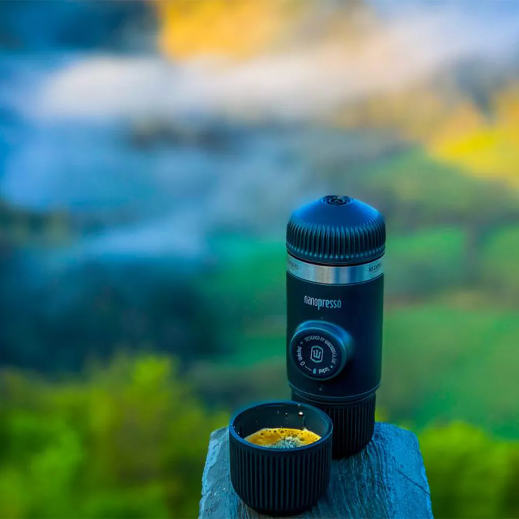 اسپرسوساز سفری واکاکو مدل Nanopresso  به همراه کیف حمل
