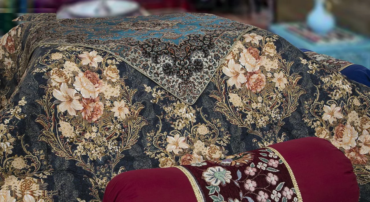لحاف کرسی هلکو مدل مری یلدا 6 نفره سایز 300 × 300 سانتیمتر