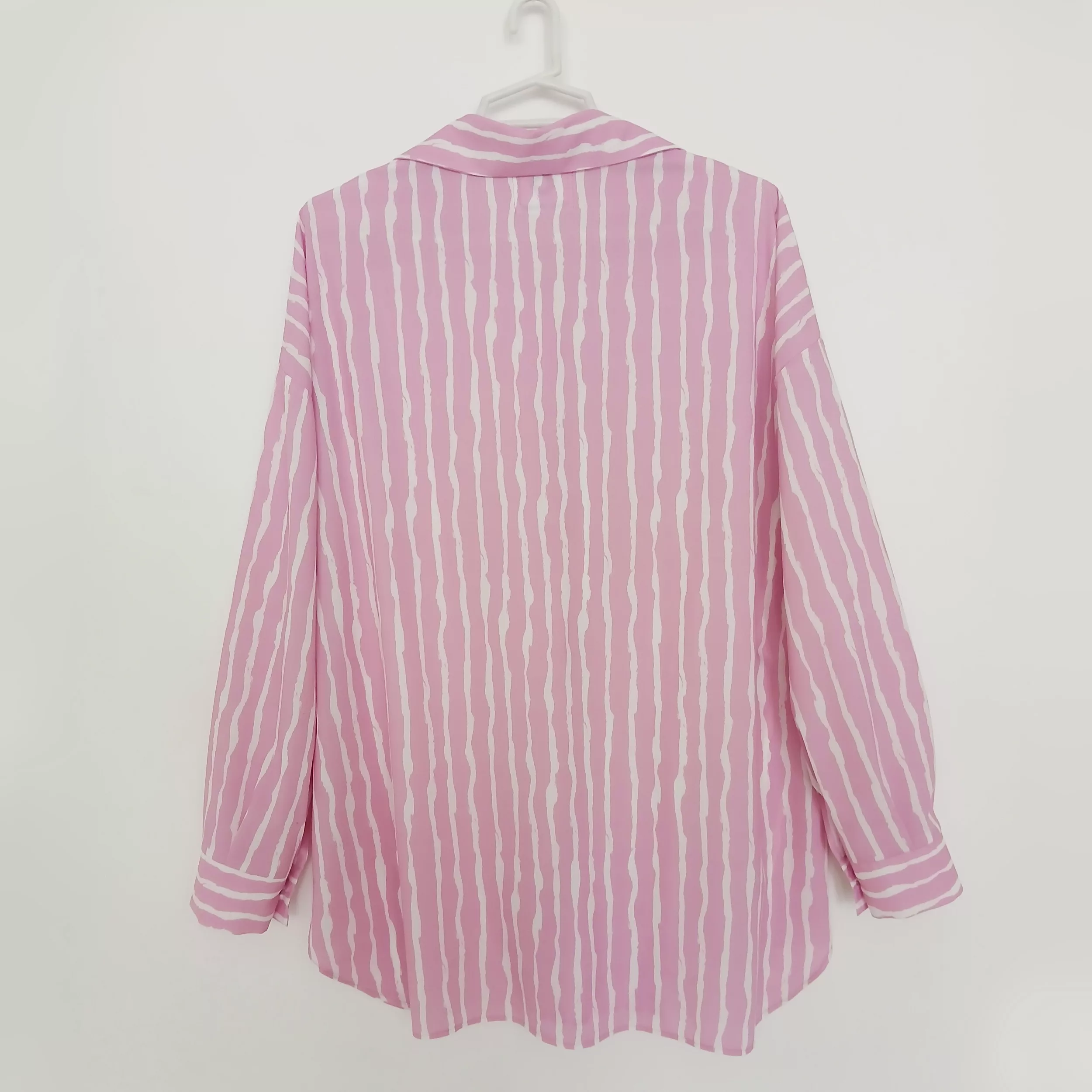 شومیز آستین بلند یقه برگردان زنانه ماه پوش مدل 1404 رنگ صورتی