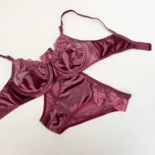 ست شورت و سوتین زنانه نوشه پوش مدل مخمل گیپور کد 81008