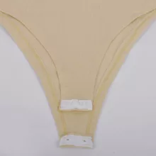 بادی آستین بلند زنانه دکسونری مدل 256004309 یقه روی رنگ کرم