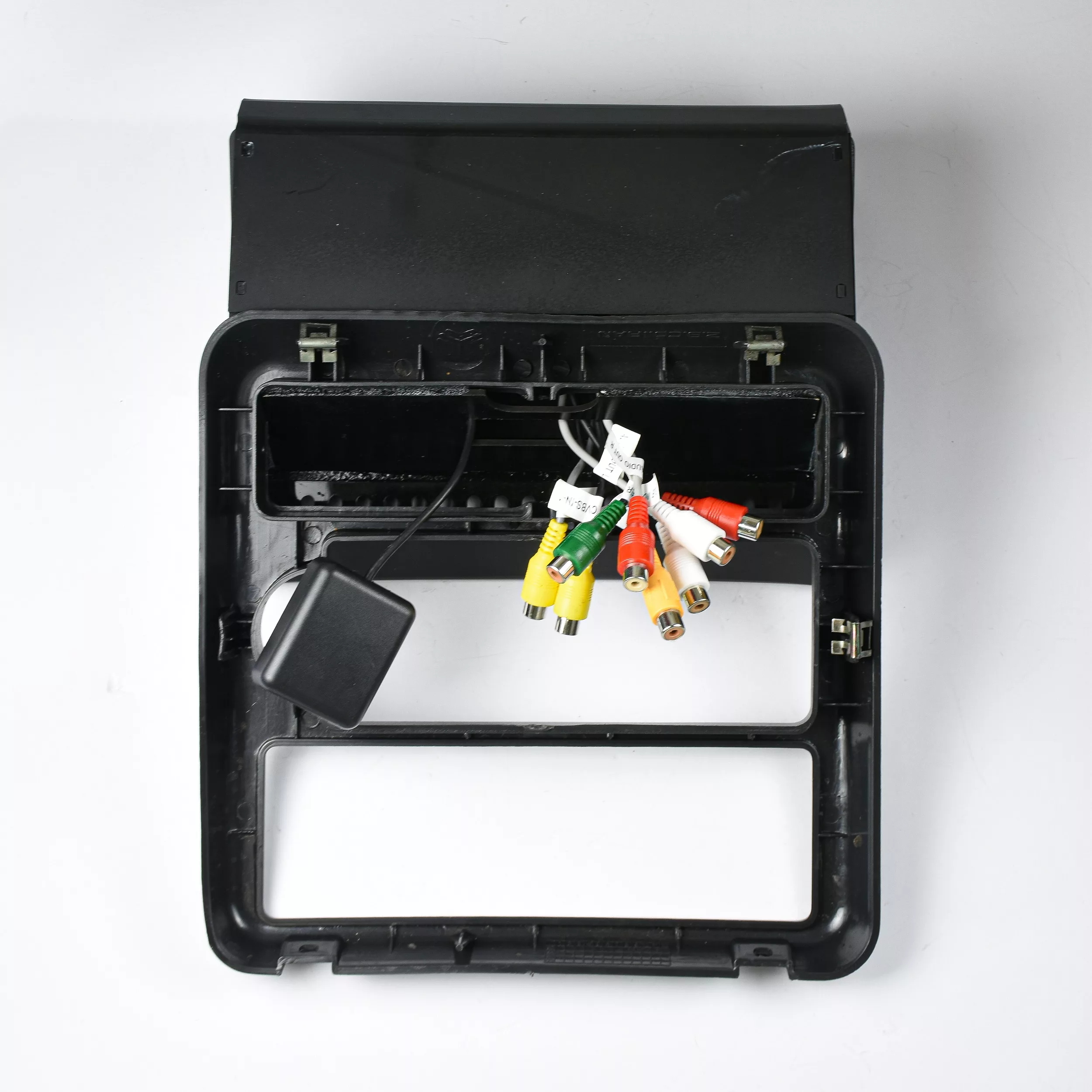 مانیتور خودرو کاروین مدل s800 با برد TS مناسب برای پراید صبا