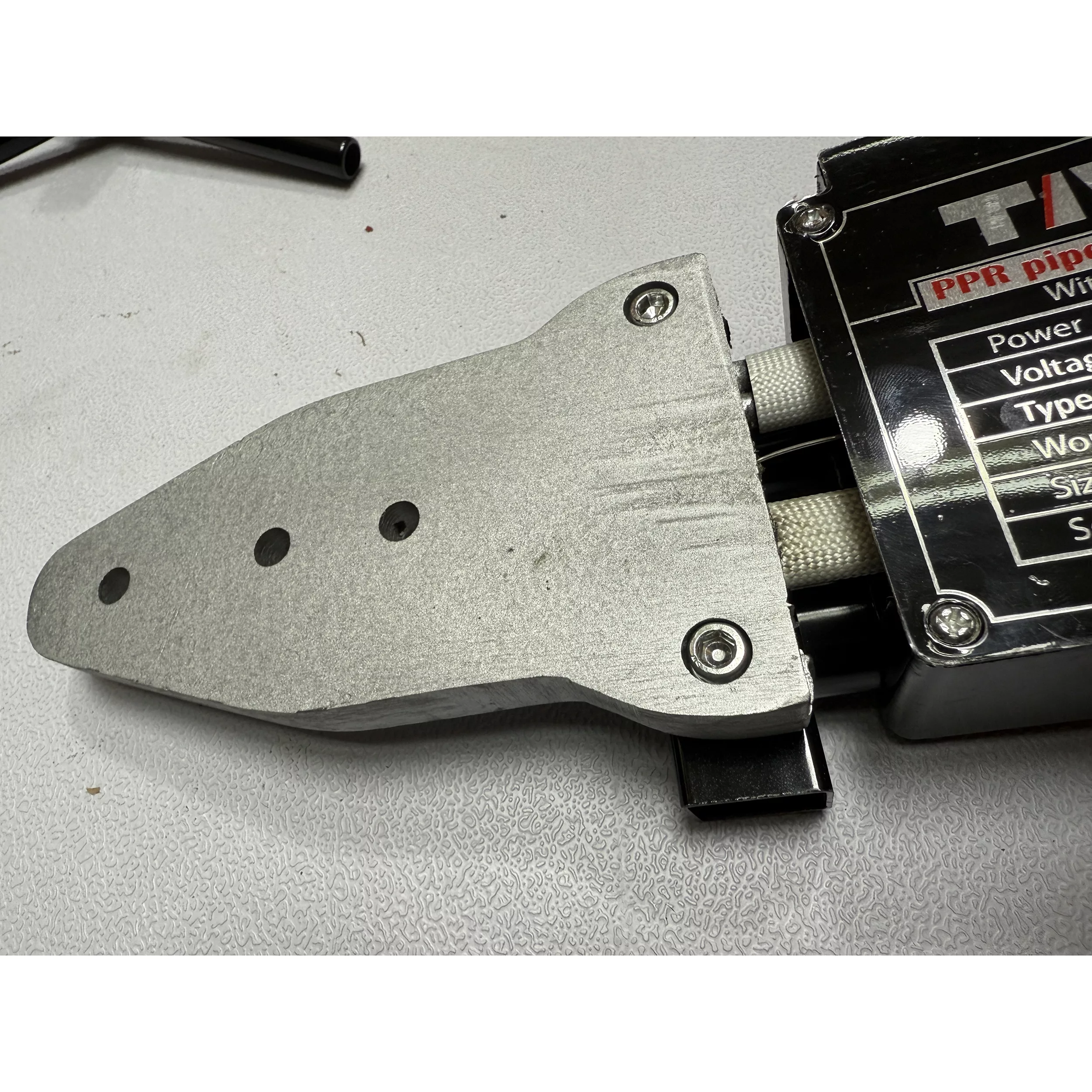دستگاه اتو لوله سبز تیوان مدل SMT-TIVAN-2000W-SANTI