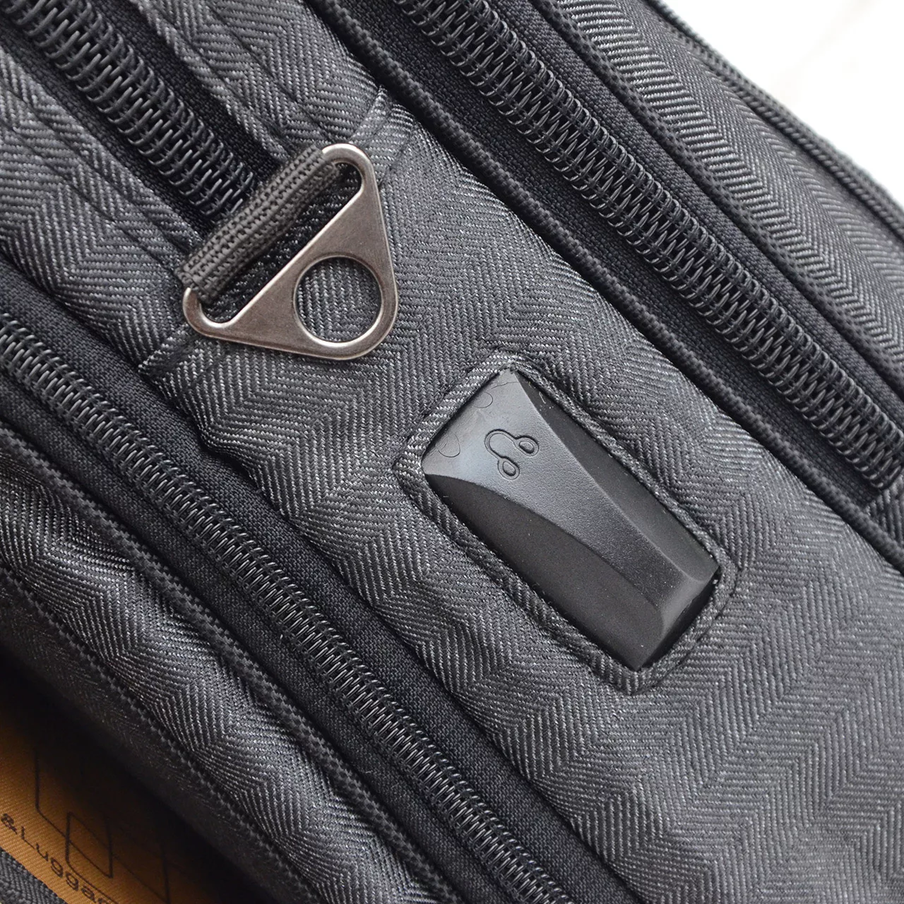 کیف لپ تاپ پولو کلاسیک مدل OM900 مناسب برای لپ تاپ 14.1 تا 15.6 اینچی