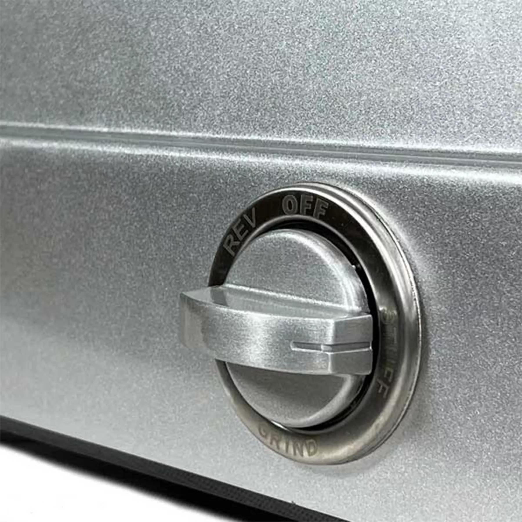 چرخ گوشت نانیوا مدل MK-G60
