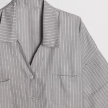 شومیز آستین بلند یقه برگردان زنانه مدل yy88 رنگ طوسی روشن