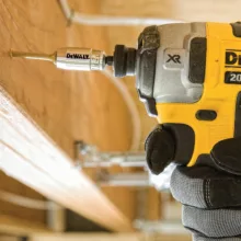 رابط سری پیچ گوشتی دیوالت مدل DWA2NGFT40IR مجموعه 40 عددی