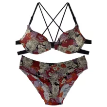 ست شورت و سوتین زنانه مدل اسفنجی نازک رنگ آجری