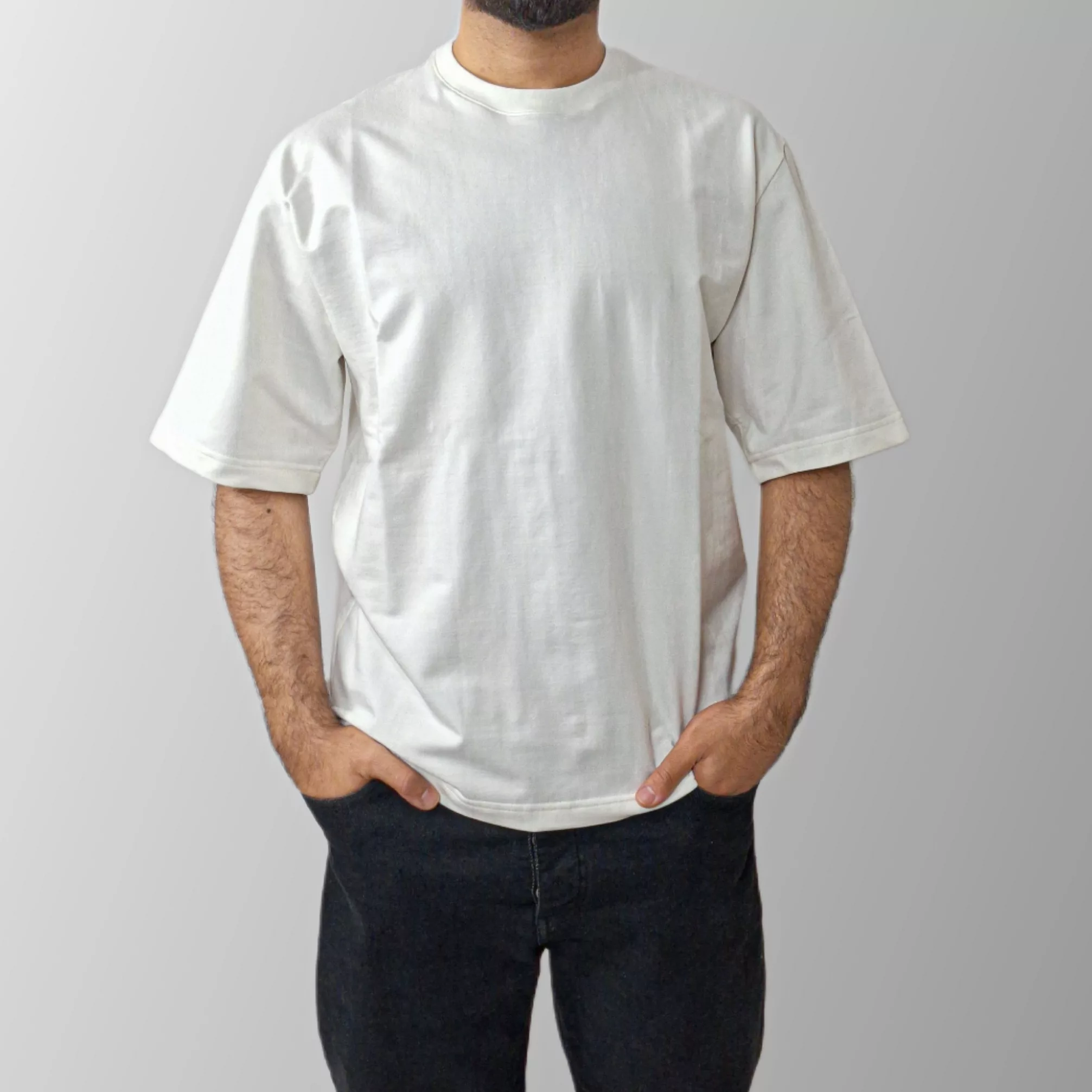 تی شرت اورسایز آستین سه ربع مردانه مدل باکسی رنگ سفید