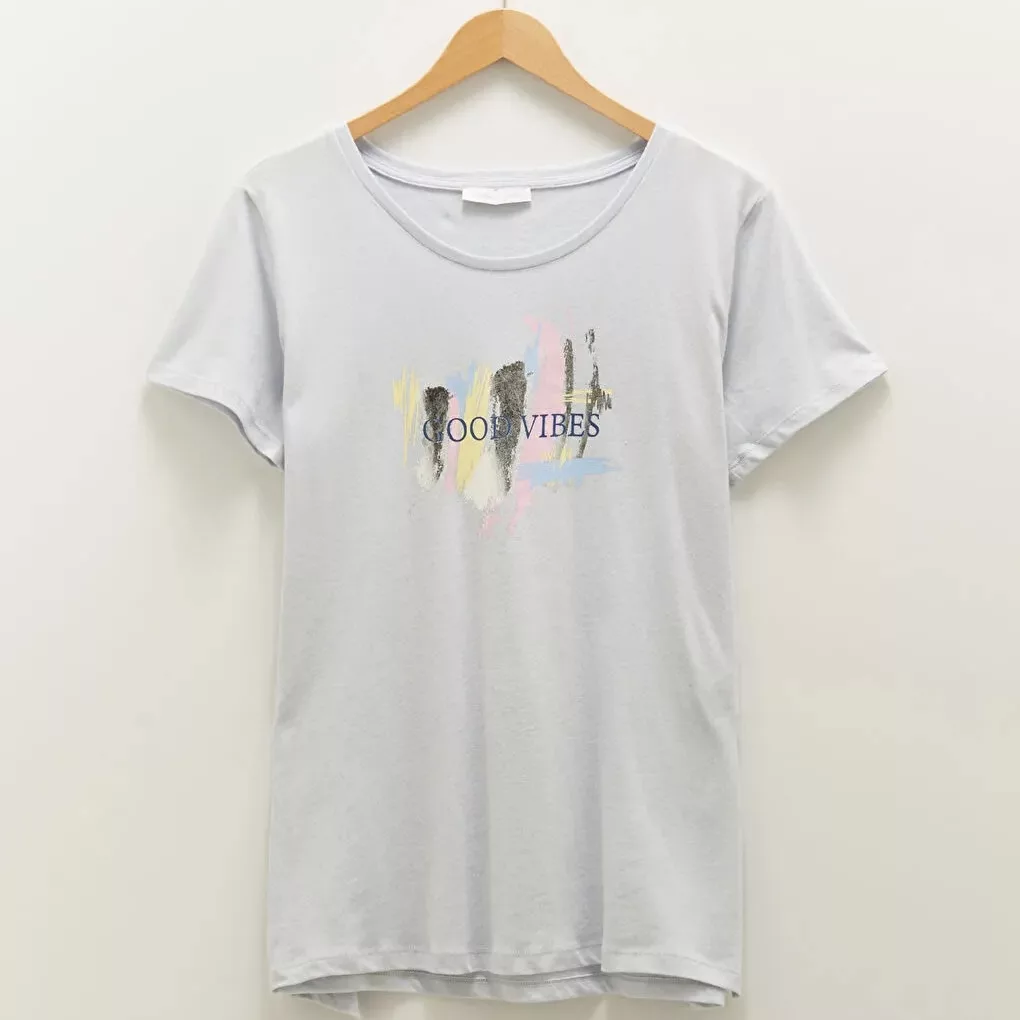 تی شرت آستین کوتاه زنانه ال سی وایکیکی مدل فیت اسلیم ضد باکتری