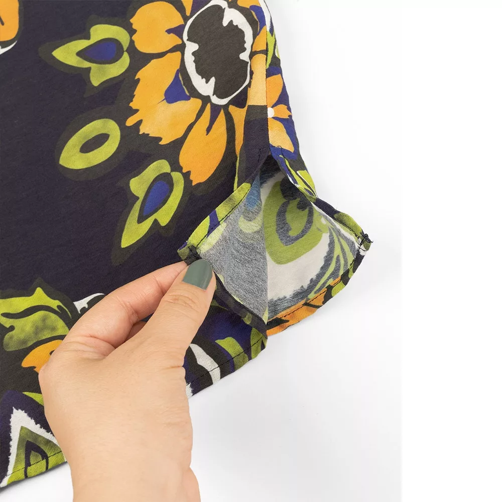 شومیز آستین سه ربع یقه گرد زنانه مدل SB-SS-307348 رنگ مشکی