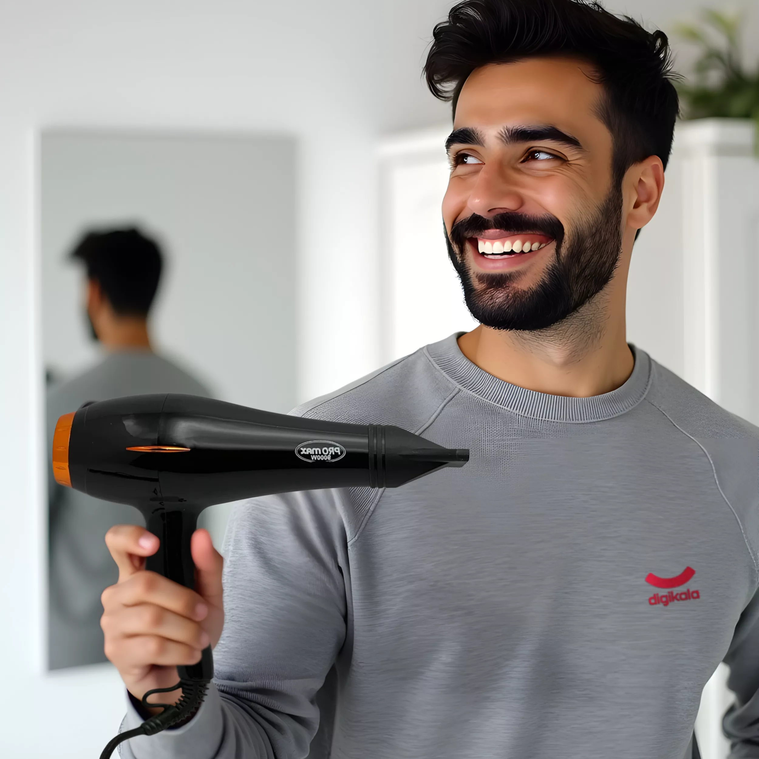 سشوار حرفه‌ای پرومکس مدل MA-8890، موتور AC با توان مصرفی 9000 وات، دارای قابلیت تعویض سری، عملکرد توربو، دارای متمرکزکننده، با حالت صاف‌کننده، وزن 650 گرم، تنظیم حرارت 2 حالته و کنترل سرعت 2 حالته، به همراه متمرکزکننده باریک