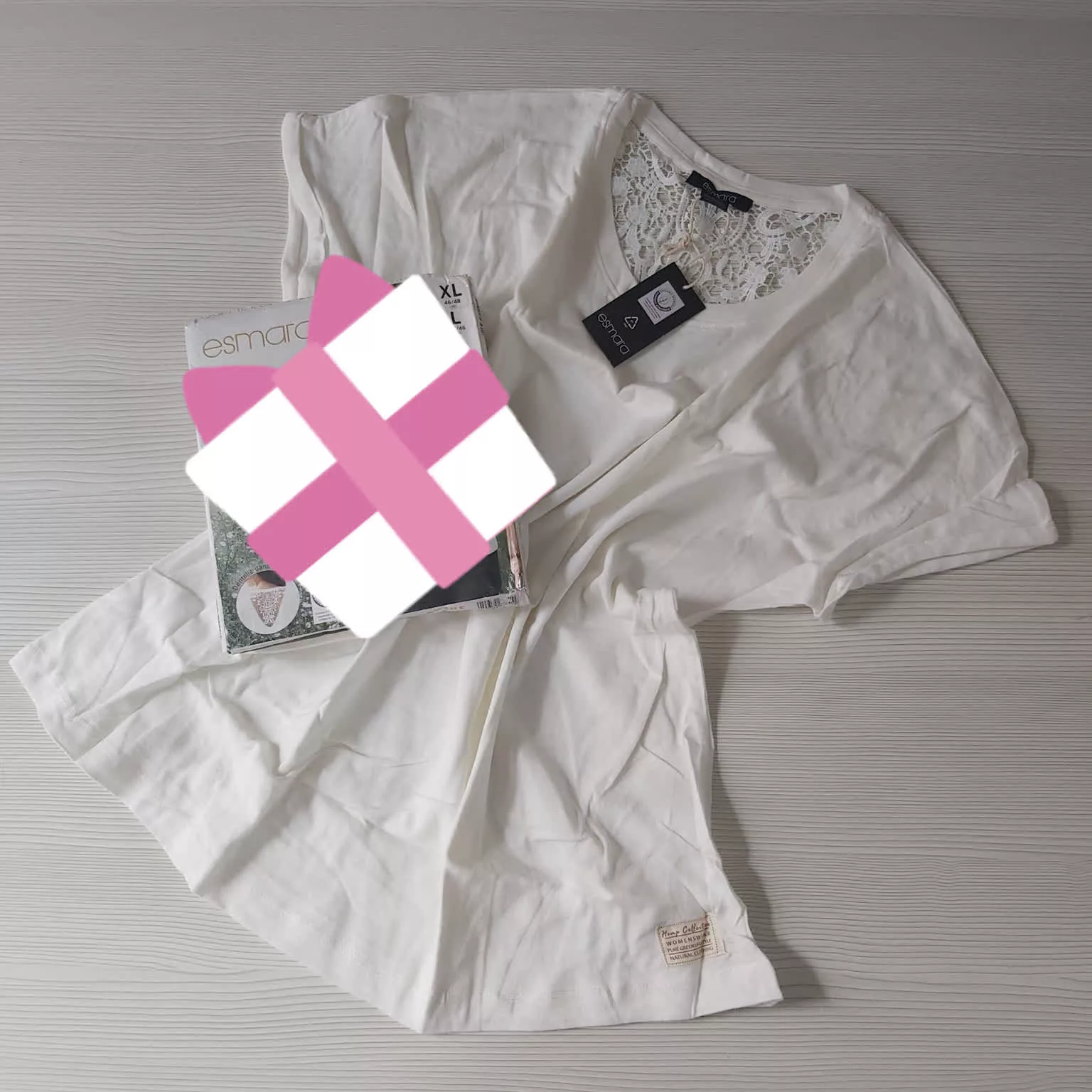 تی شرت آستین کوتاه زنانه اسمارا مدل کتان دانتل