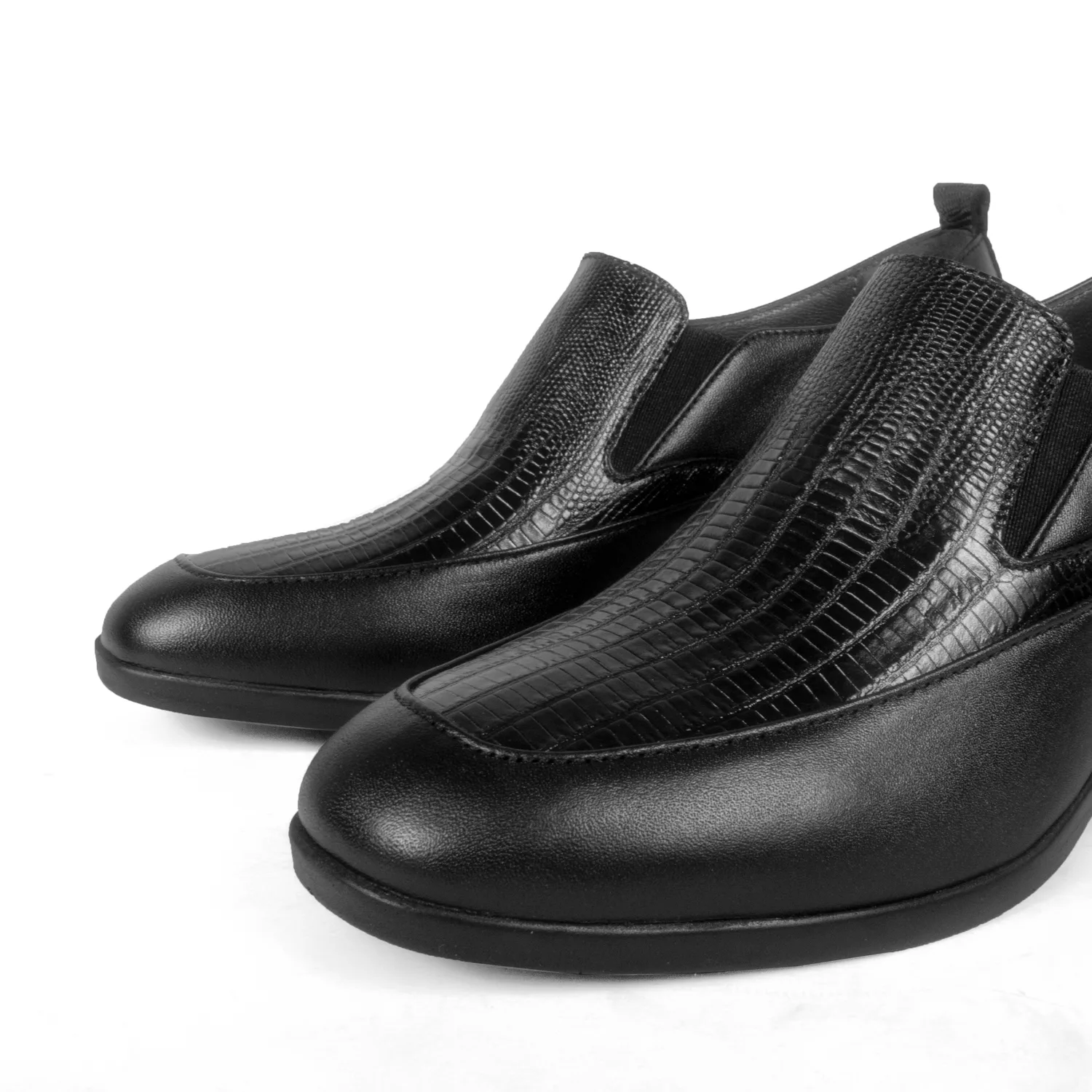 کفش زنانه چرم عطارد مدل چرم طبیعی کد SH255