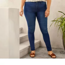 شلوار جین زنانه اسمارا مدل 9517432