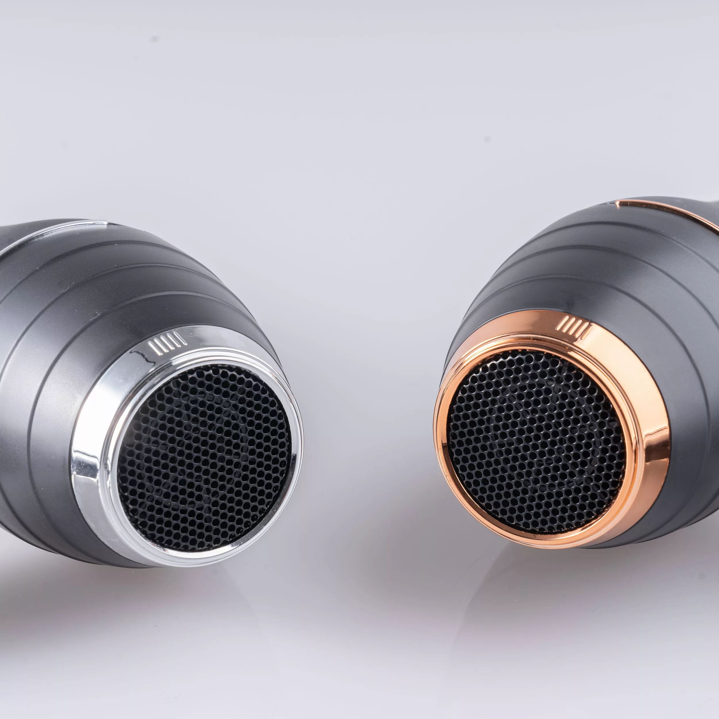 سشوار حرفه ای لایچی مدل L-9010