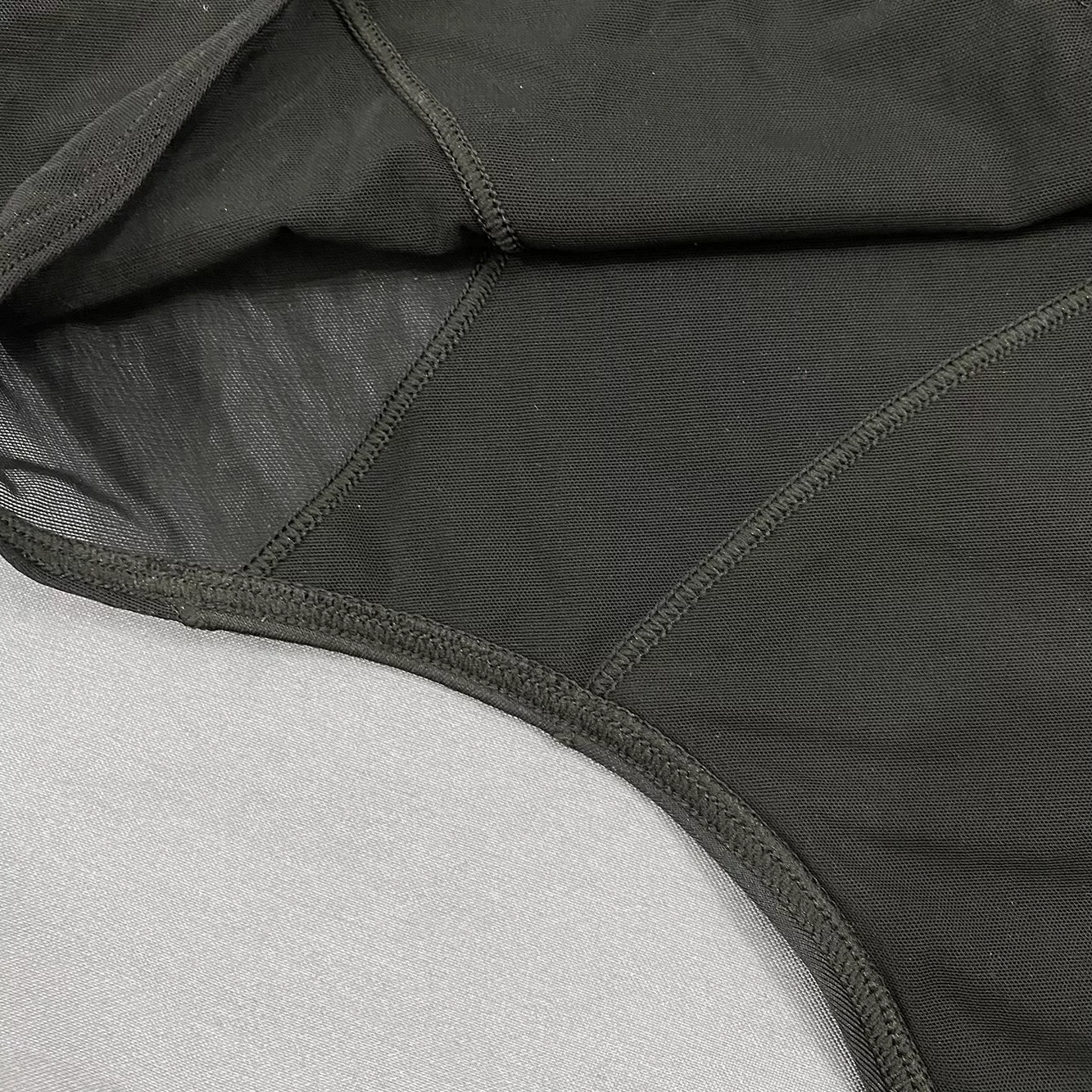 بادی بدون آستین زنانه مدل OW150 رنگ مشکی