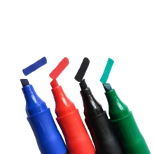 ماژیک وایت برد کرونا مدل تخت طرح شارژی به همراه یدک و تخته پاک کن مغناطیسی بسته 50 عددی