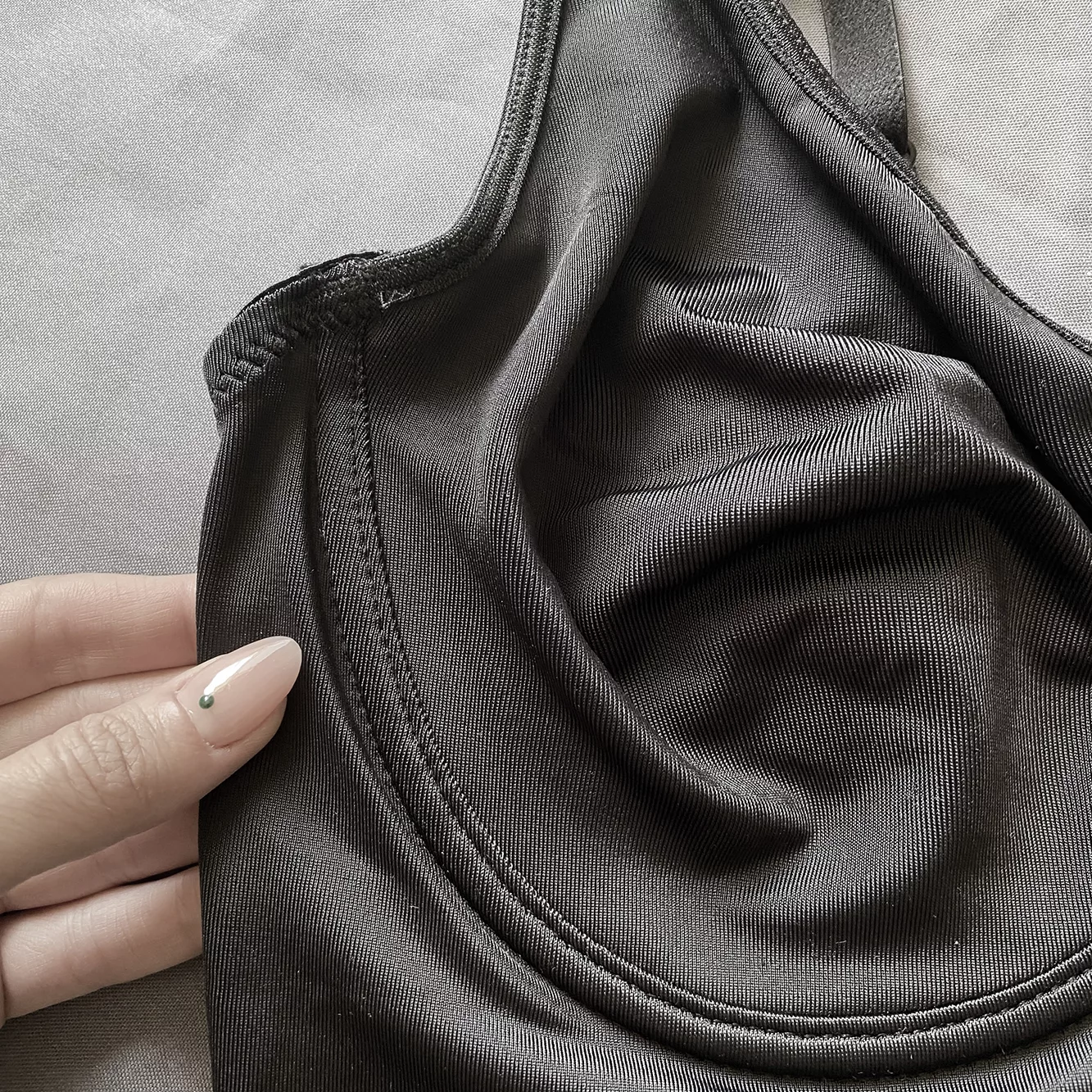 بادی بدون آستین زنانه مدل 500