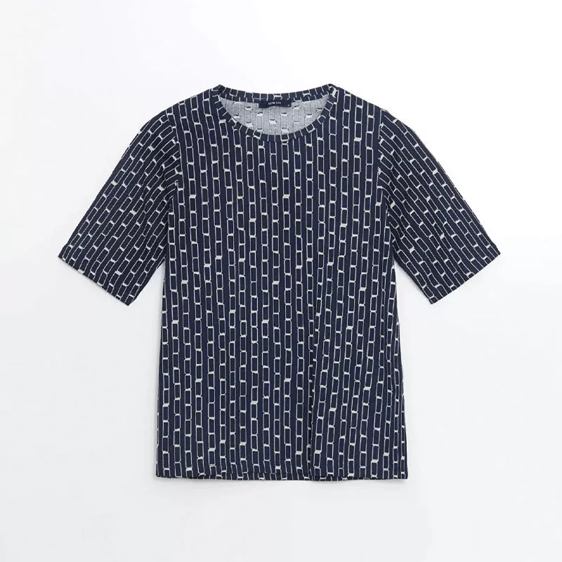 تی‌شرت آستین کوتاه زنانه ال سی وایکیکی مدل S5KD99Z8 رنگ سرمه‌ای