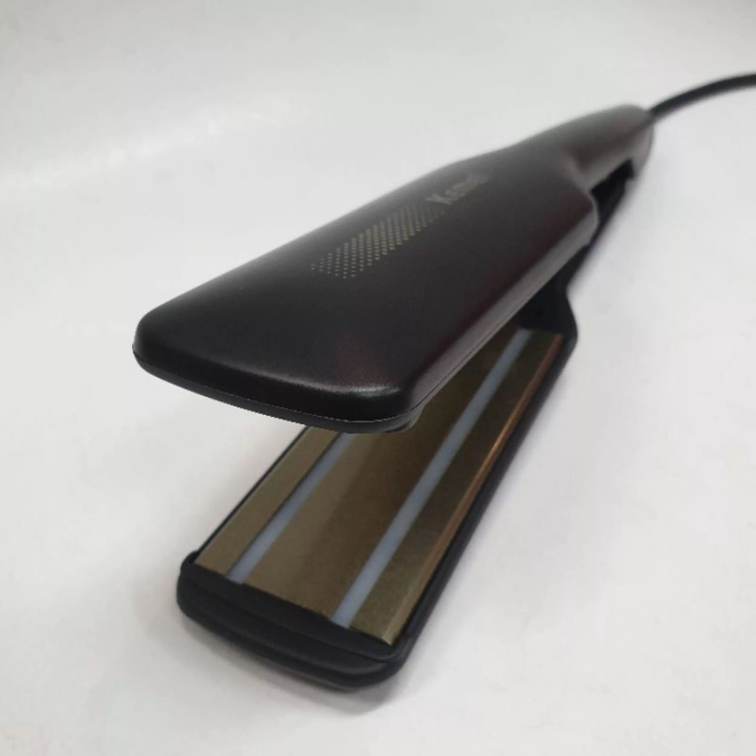 اتو و حالت دهنده ی مو کیمی مدل KM-2519