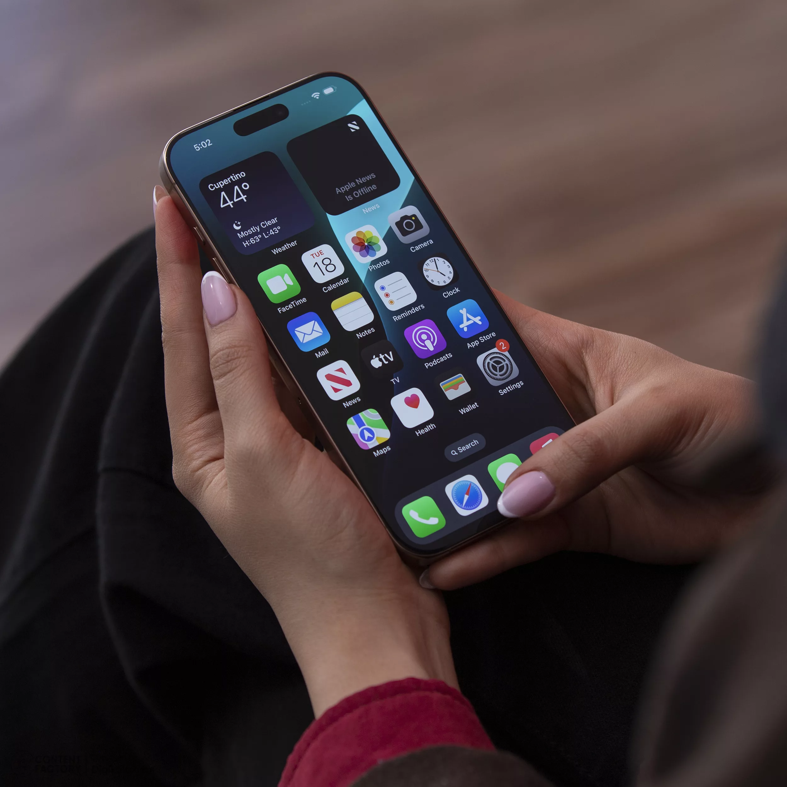 گوشی موبایل اپل مدل iPhone 16 Pro Max ZAA دو سیم کارت ظرفیت 256 گیگابایت و رم 8 گیگابایت
